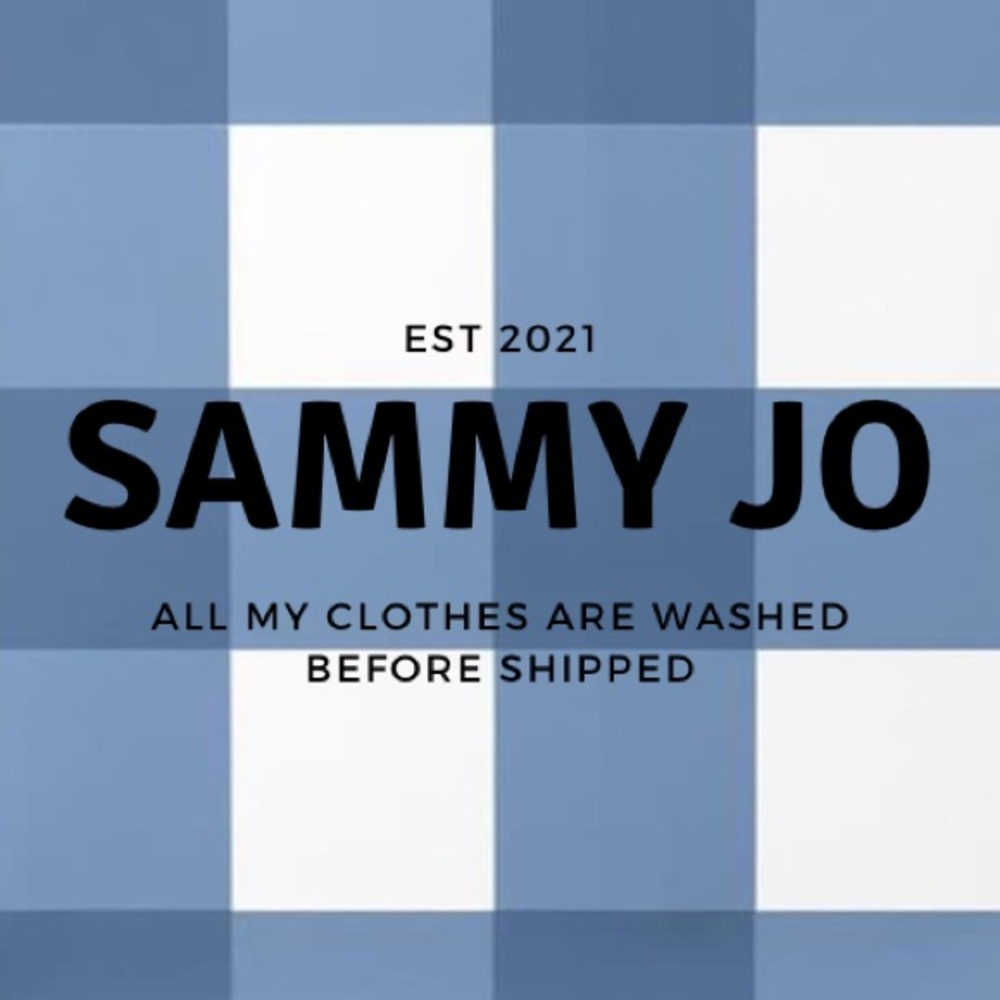 Meet your posher, Sammy Jo - Picture 2 of 2